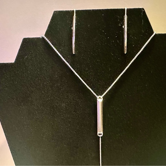 Silpada Silver Drop Necklace Set - Picture 4 of 7